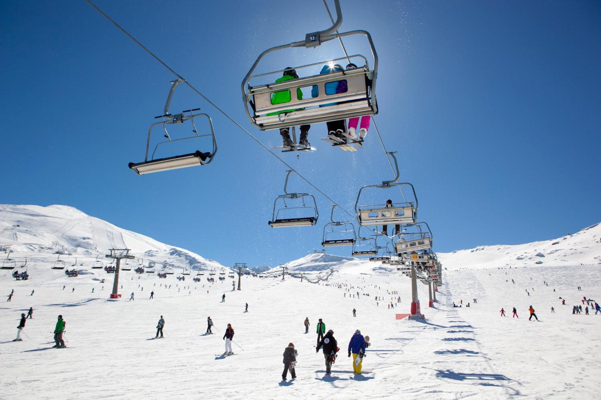 Vista Nevada Ski Lodge Sierra Nevada Ngoại thất bức ảnh